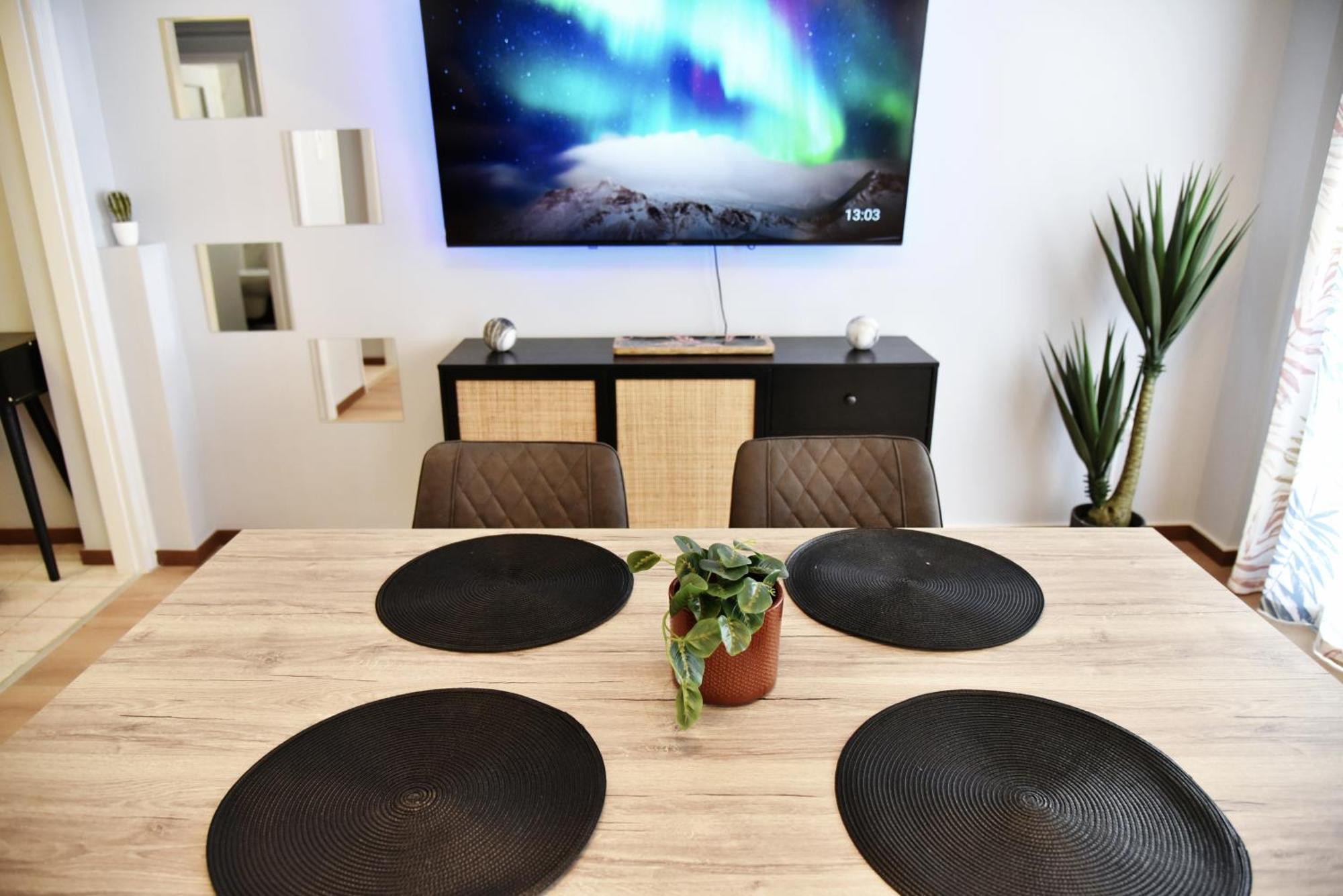 Kipseli New Modern & Cozy 65Tv Netflix Apartment เอเธนส์ ภายนอก รูปภาพ