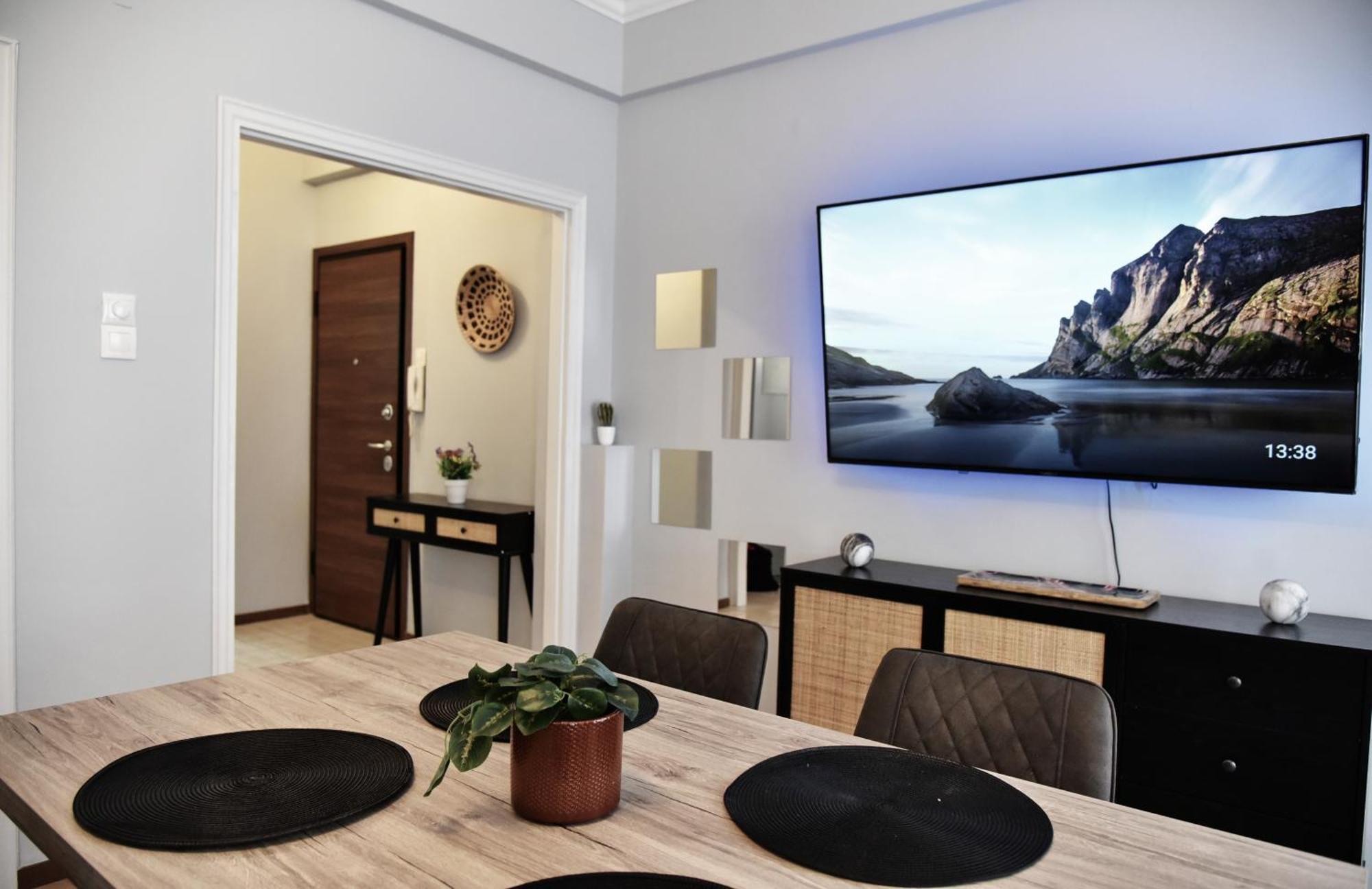 Kipseli New Modern & Cozy 65Tv Netflix Apartment เอเธนส์ ภายนอก รูปภาพ